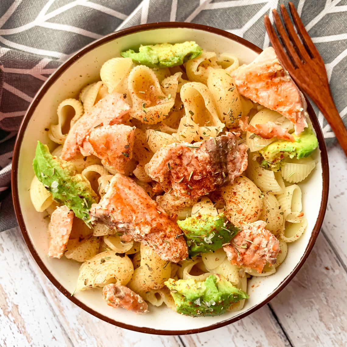 Pâtes saumon avocat